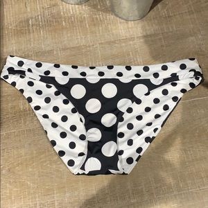 La Blanca Style LB9FY91 Reversible Bottom